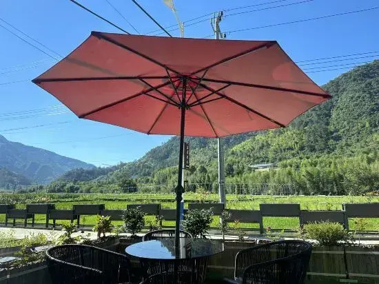 Zhixiju Pillow Water Homestay