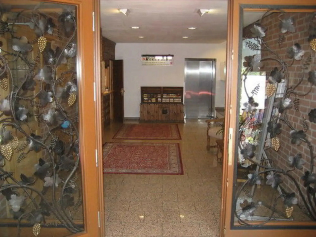Solitaire Hotel