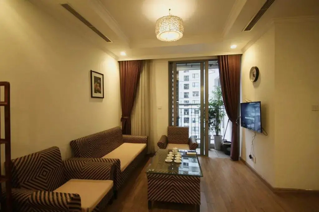 Bayhomes Royal City Serviced Apartment