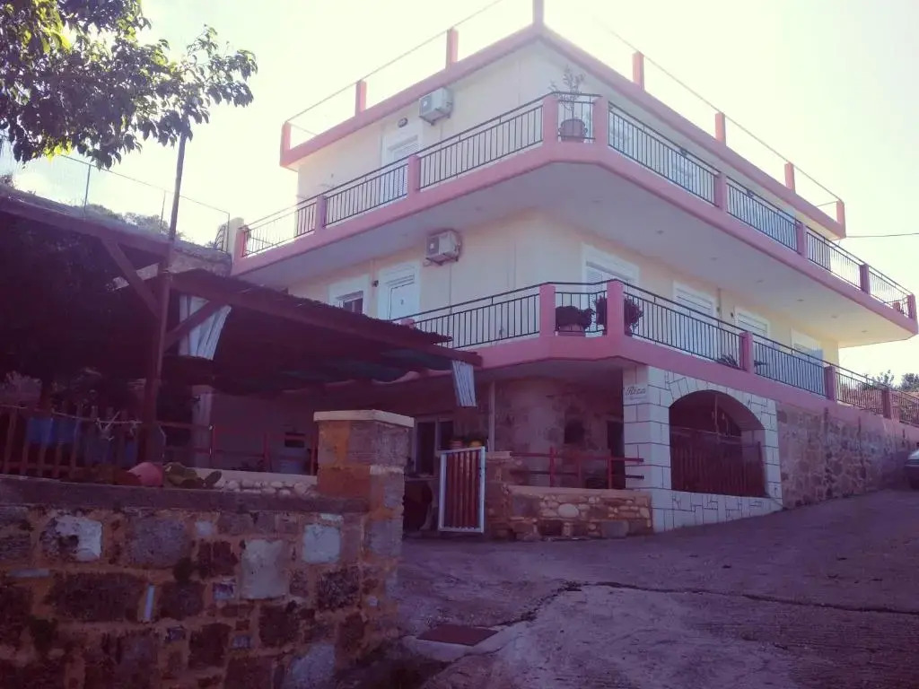 Riza Falasarna Apartments