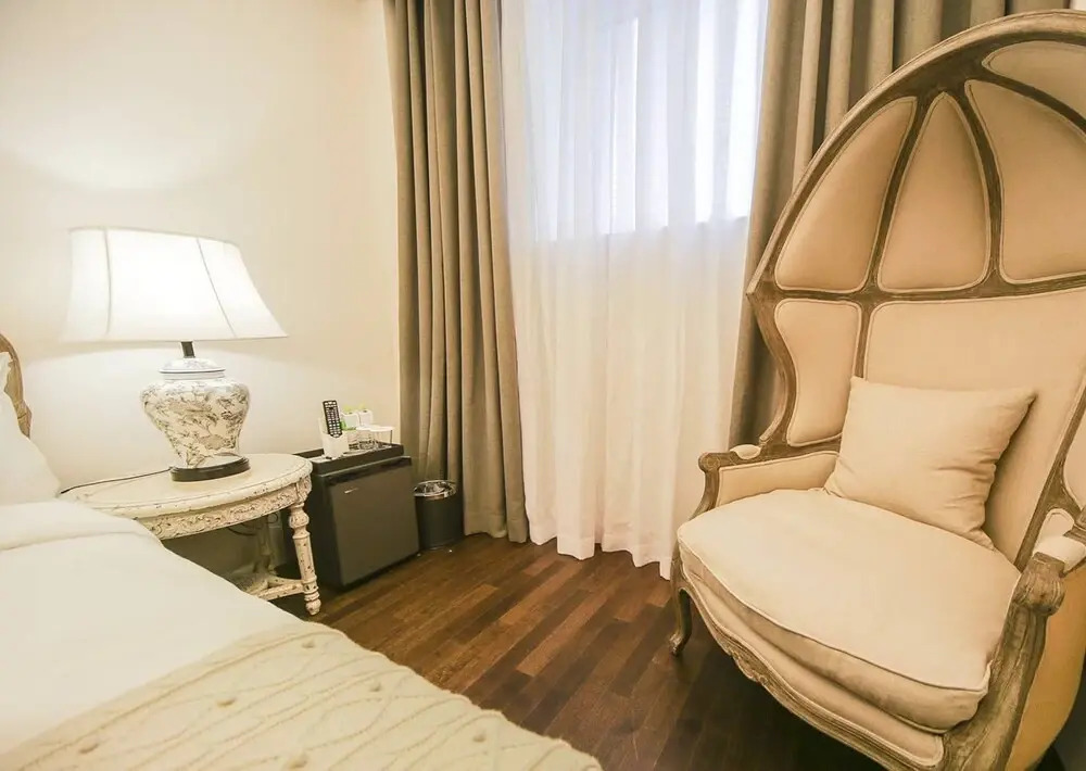 Kayla Hotel