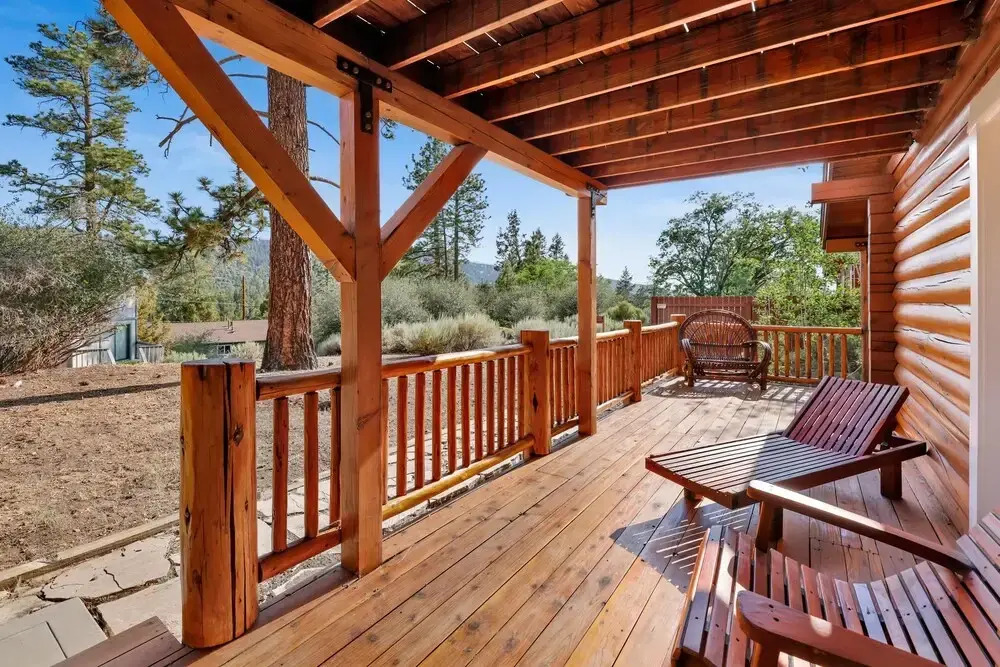 Arktos Jewel-589 by Big Bear Vacations