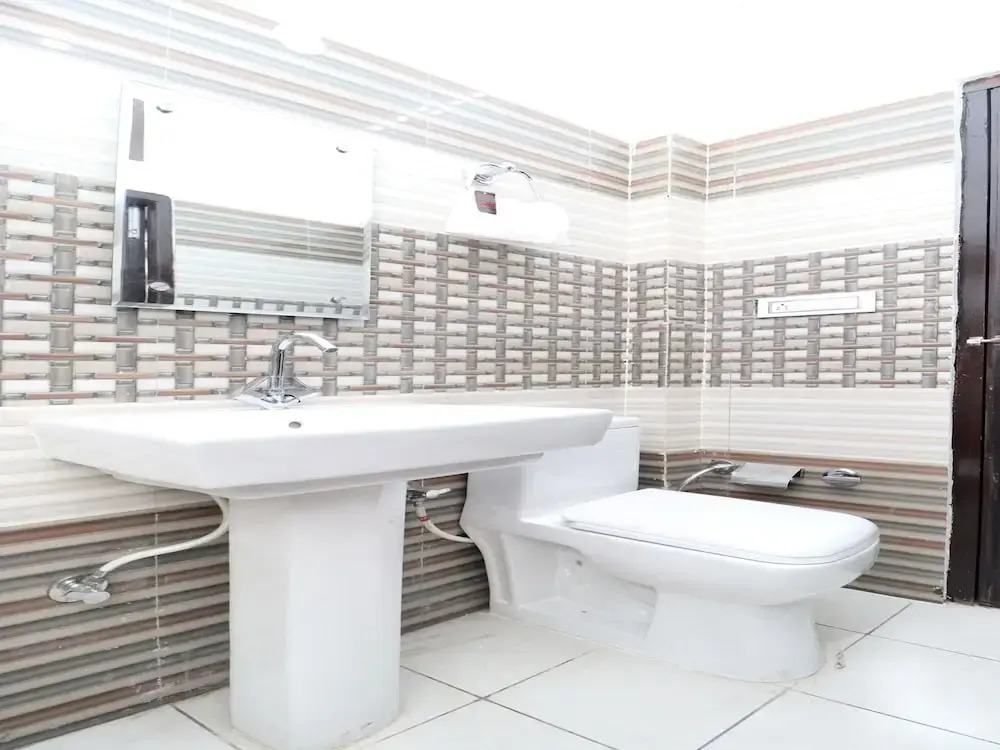 OYO 15127 Pryag Guest House