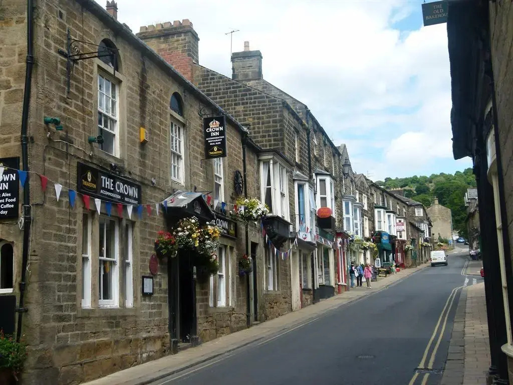 Crown Hotel