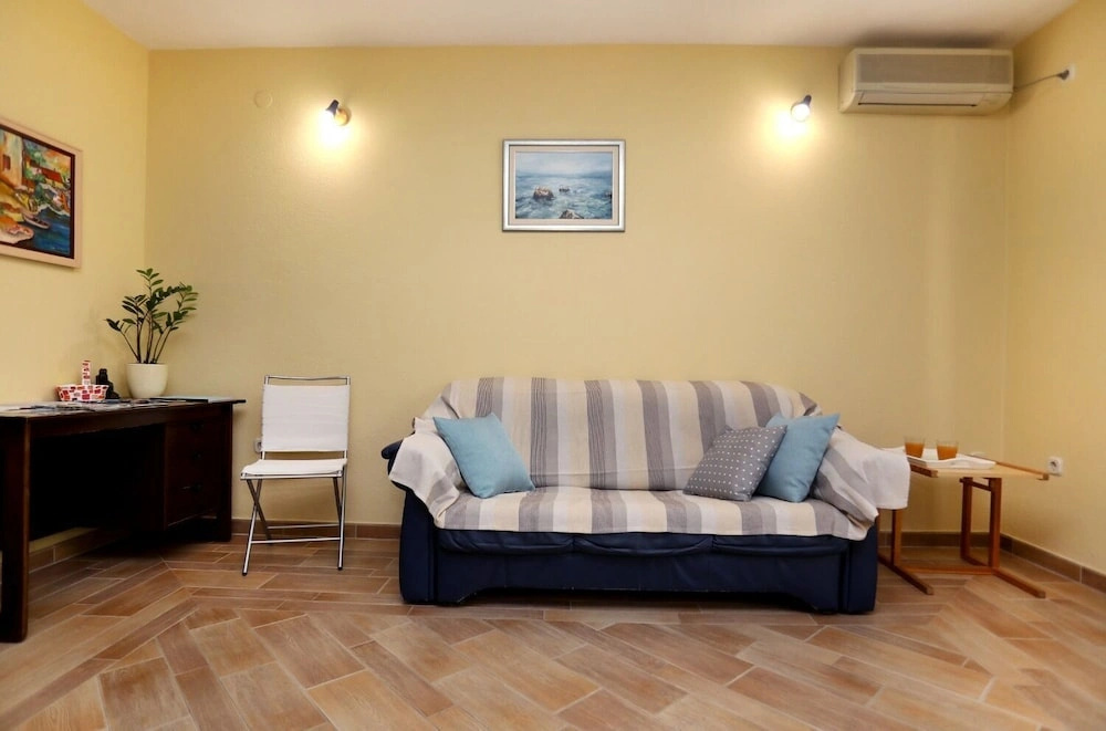Apartment Lidia