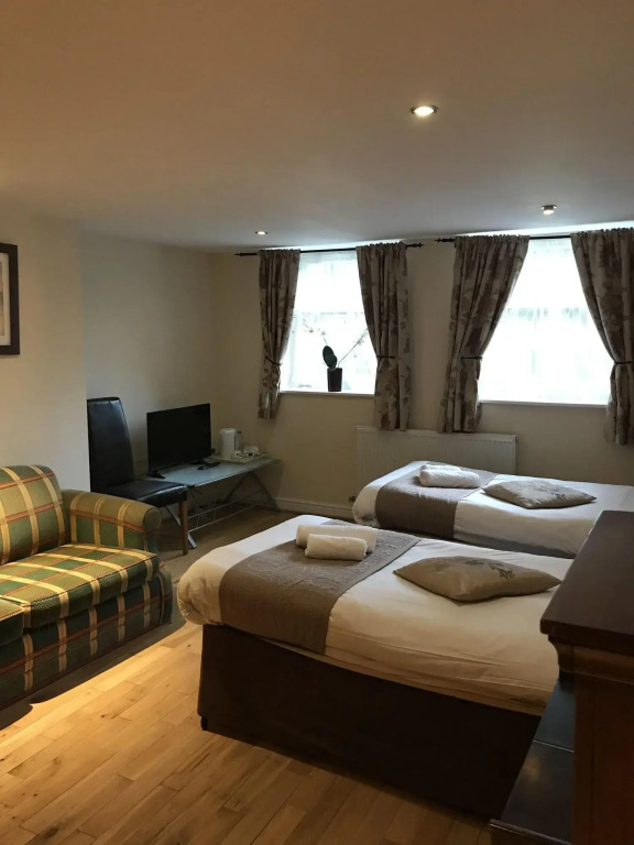 Sheil Suites