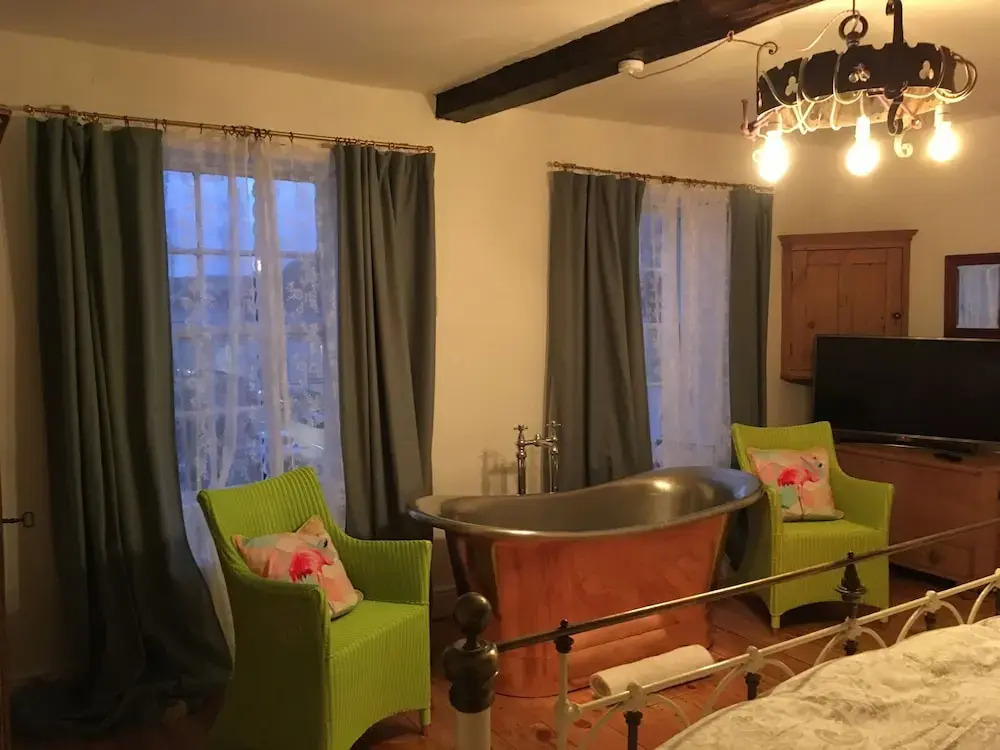 Moonfleet Boutique Hotel