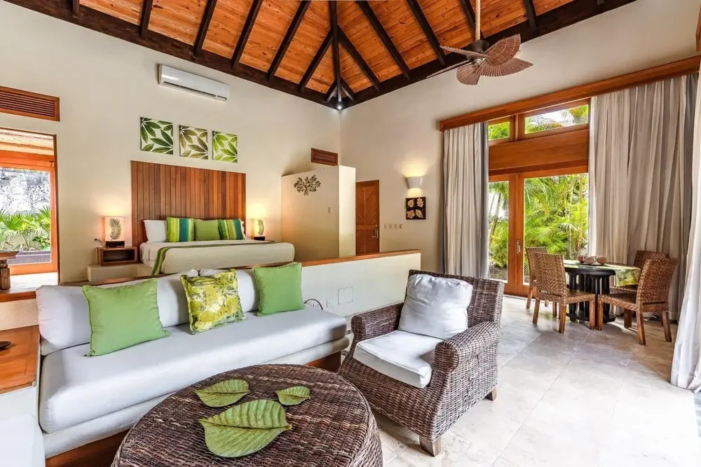 Rustic Private Bungalow at Green Village w Picuzzi Included