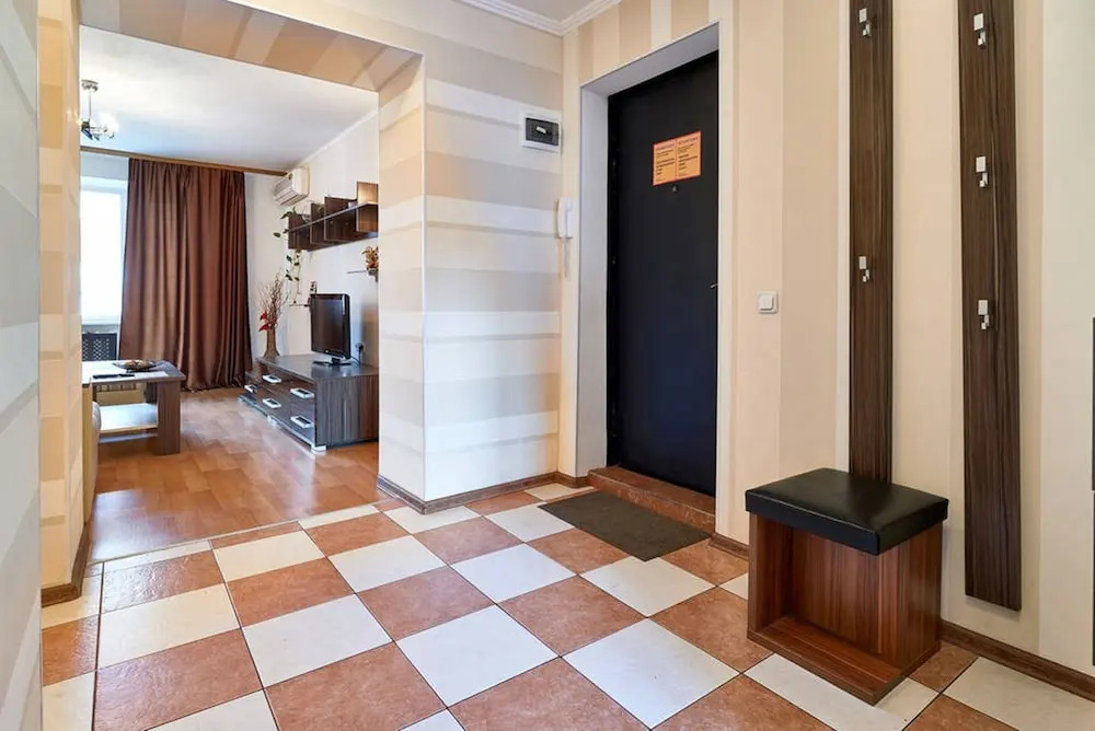 Апартаменты Home-Hotel, ул. Нижний Вал, 41-2