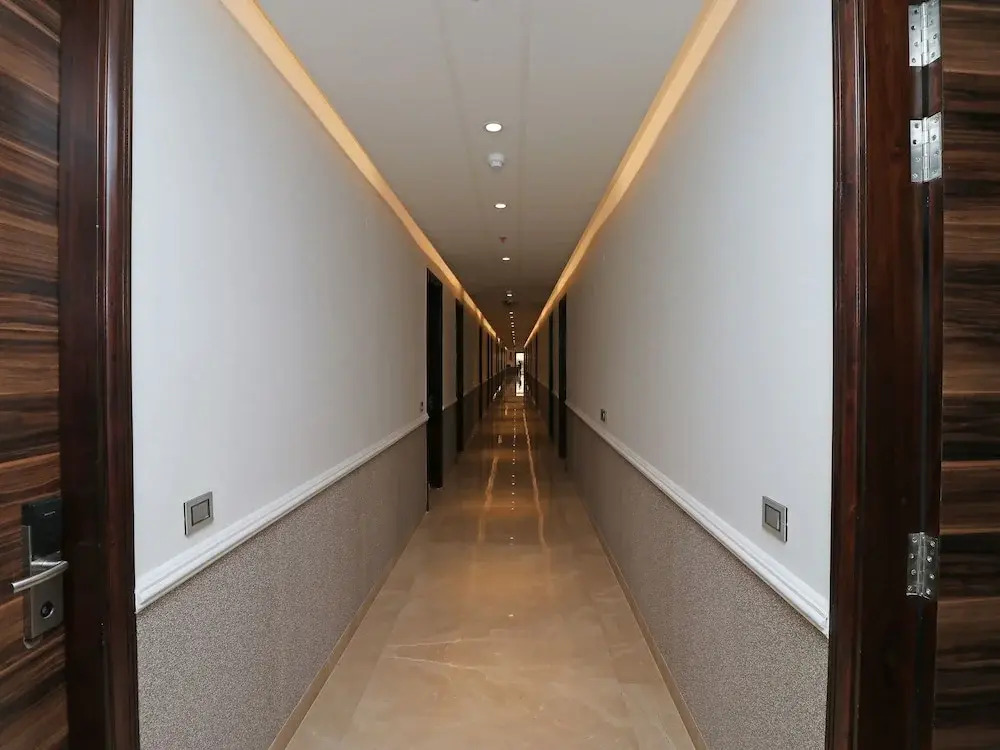 OYO 12464 Hotel C Pearls