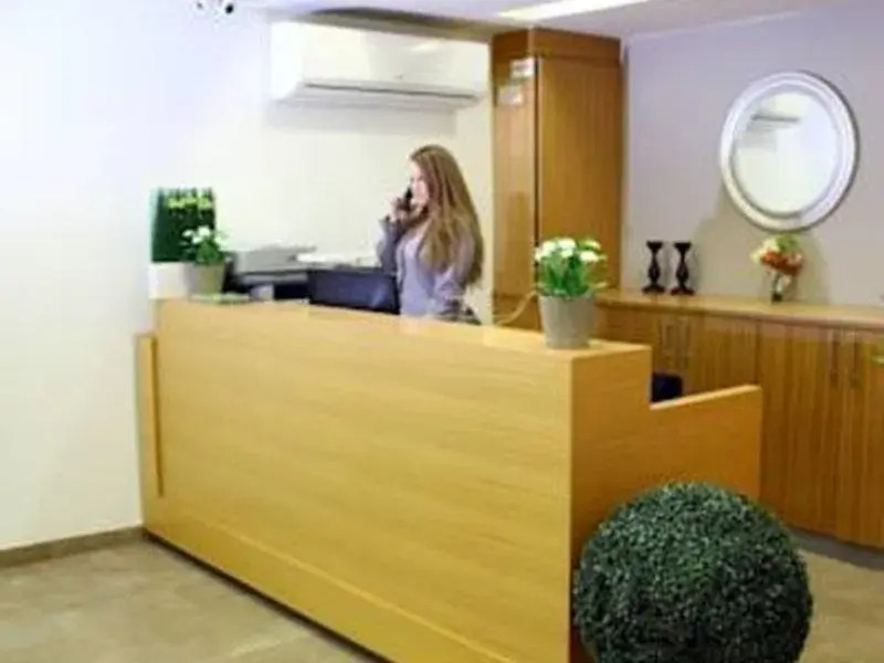 Maris Hotel