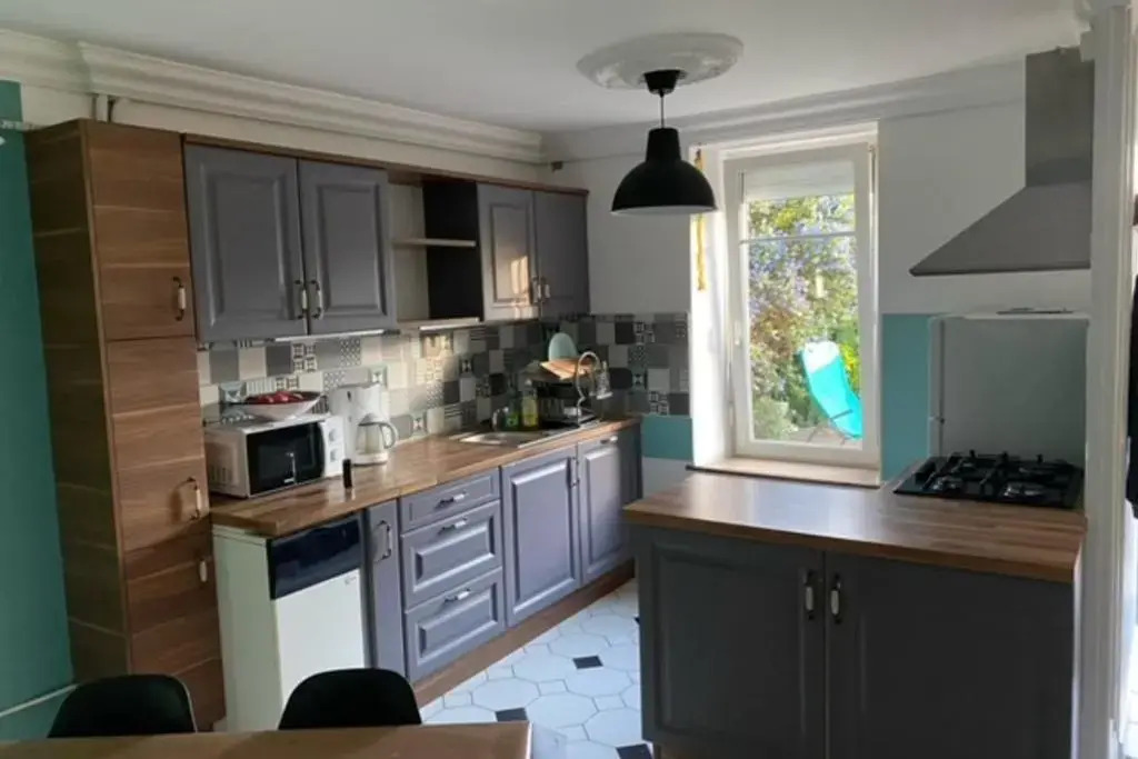 Nice House With Garden In Arradon