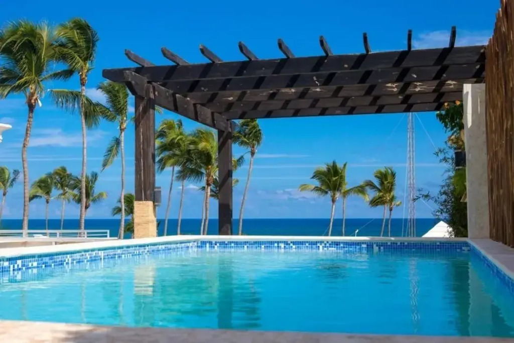 Chateau del mar