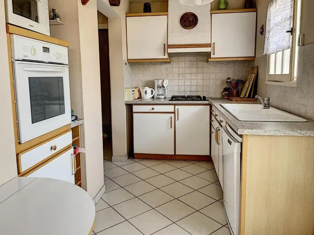 Villa 5 pièces avec jardin, à 400m de la plage et 600m des commerces, wifi et barbecue inclus - FR-1-361-20
