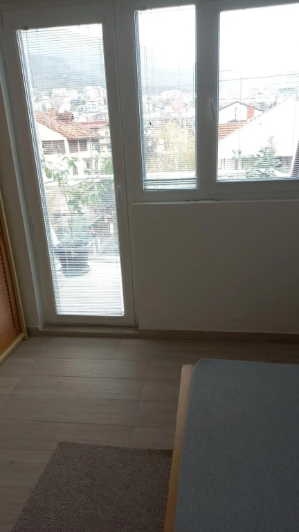 Sunny apartment