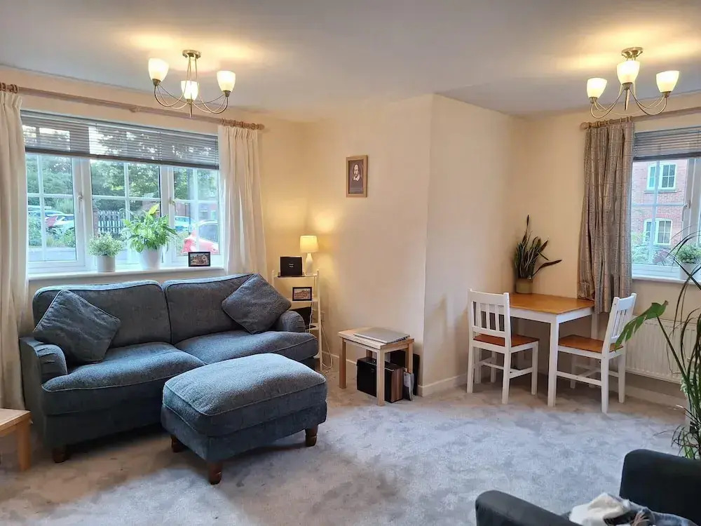 Stratford-upon-avon - Sleeps 4 - Pets Allowed
