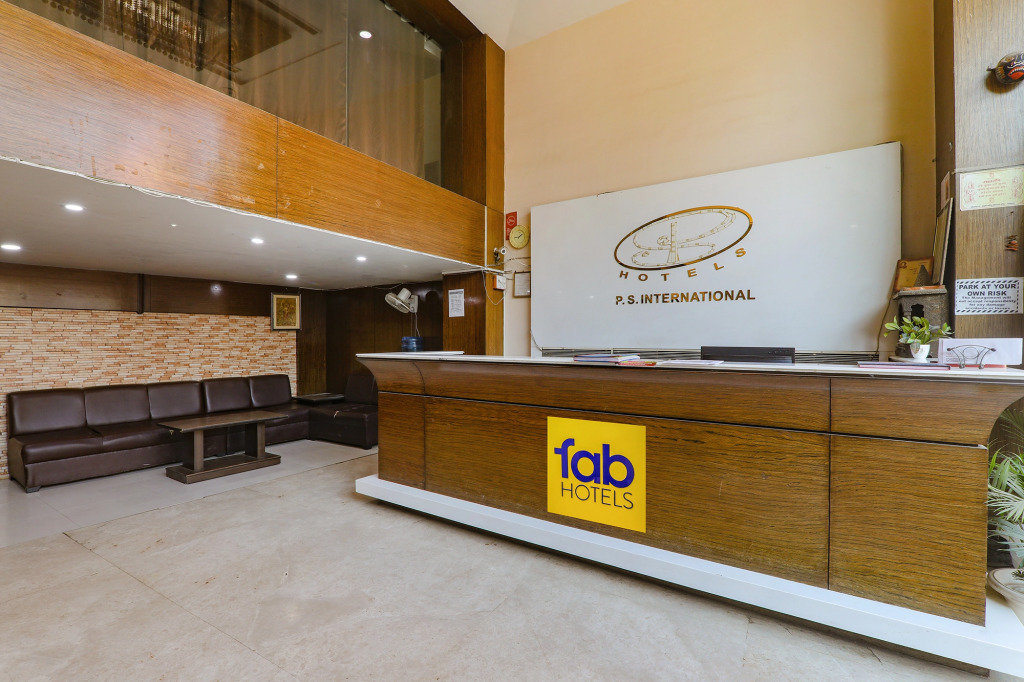 FabHotel MJ International
