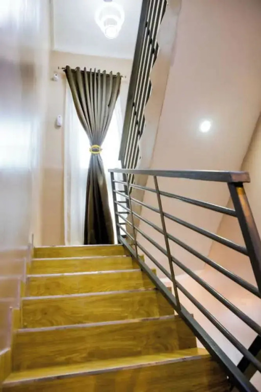 El Elyon Hotel and Suites
