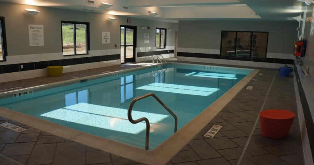 Holiday Inn Express & Suites Shippensburg by IHG