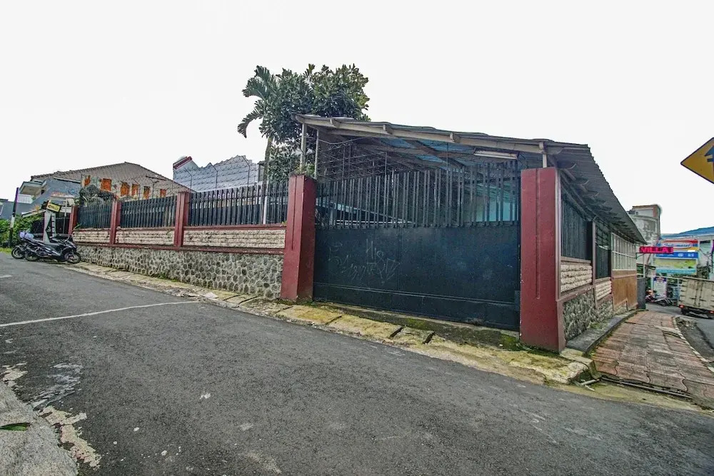 OYO Life 90077 Live Homestay