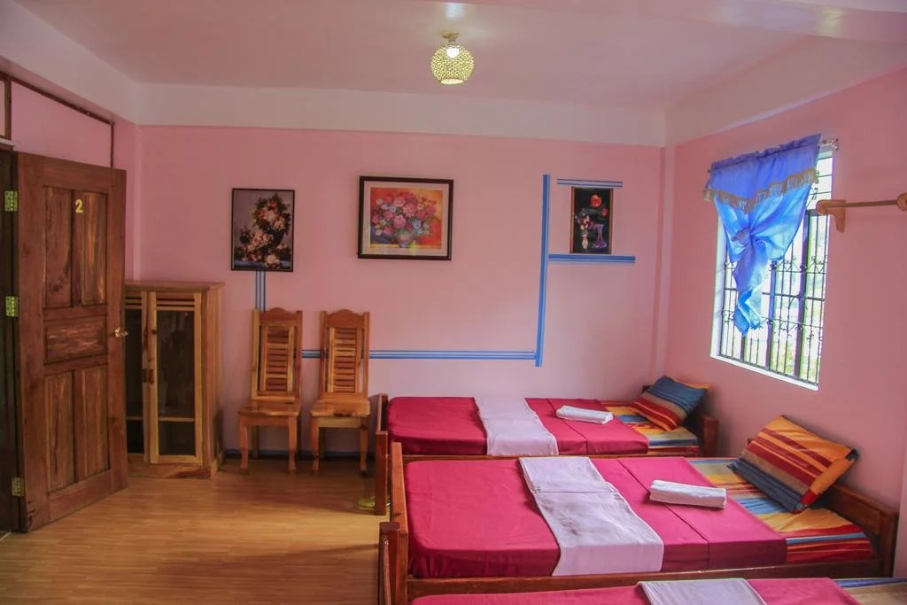 BANAUE EVERGREEN HOSTEL AND RESTAURANT