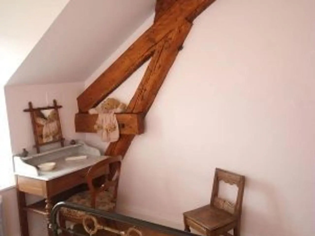 Maison de caractère avec jardin, terrasse et équipements pour grandes familles au Val-dAjol - FR-1-589-169