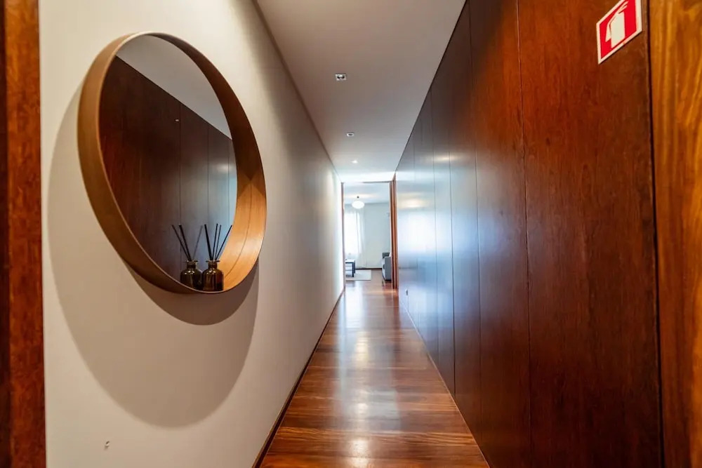 Modern Cedofeita by Homing