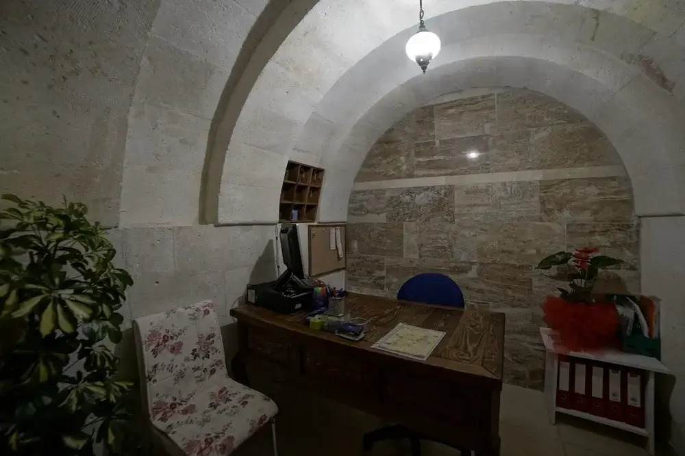 Cappa Rossa Cave Hotel