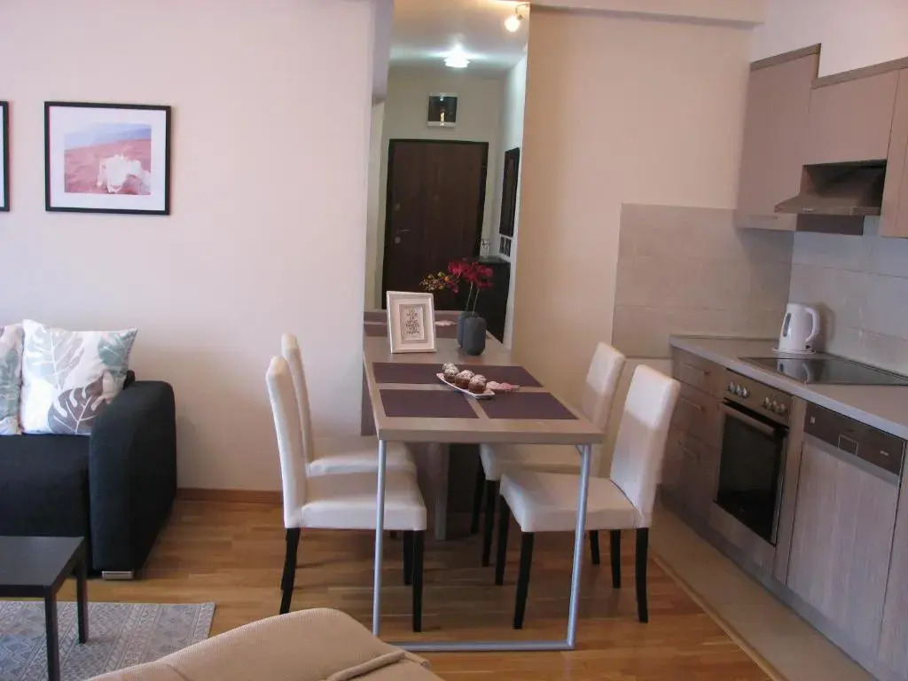 Apartment B&S