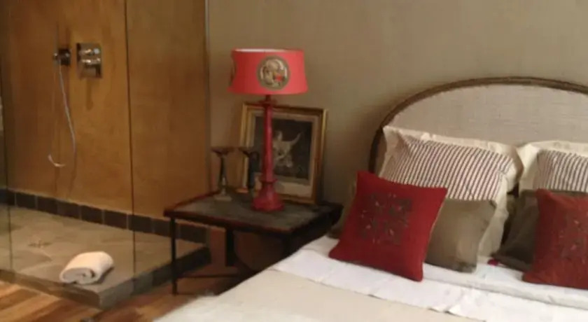La Maison Rousseau Chambre dhôtes