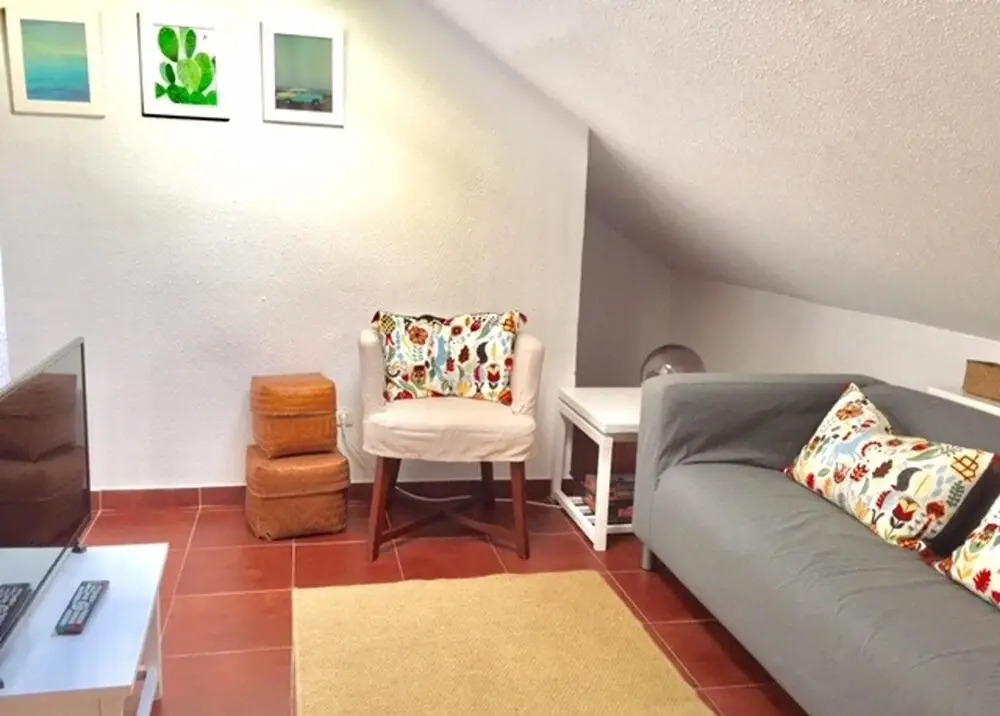 Apartment With 3 Bedrooms in São Martinho do Porto, With Furnished Ter