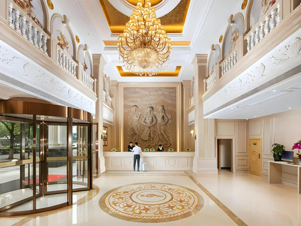 Vienna International Hotel (Yuyao Fengshan Road)
