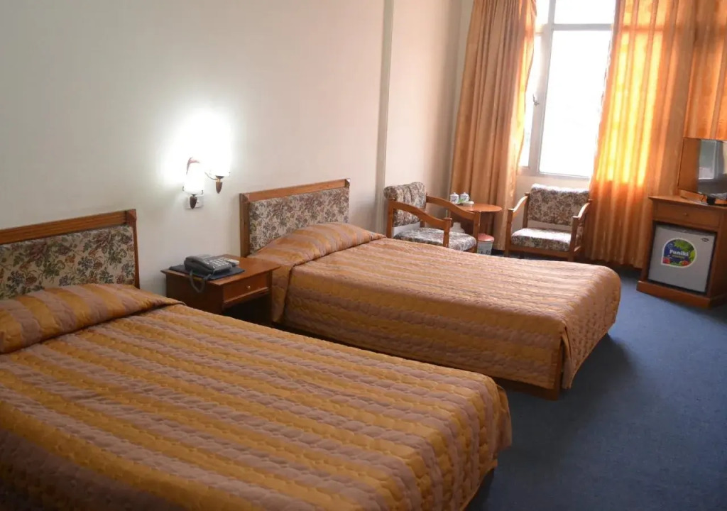 Bien Dong Hotel Halong