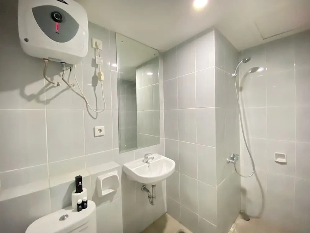 Luxury Spacious 3Br Apartment At Newton Residence Bandung
