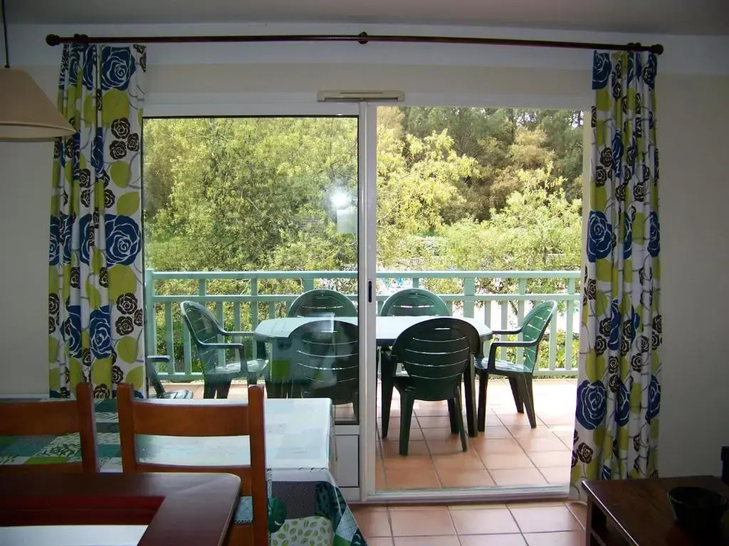 Bel appartement lumineux à Vieux Boucau avec piscine chauffée - Résidence Domaine du Golf de Pinsolle