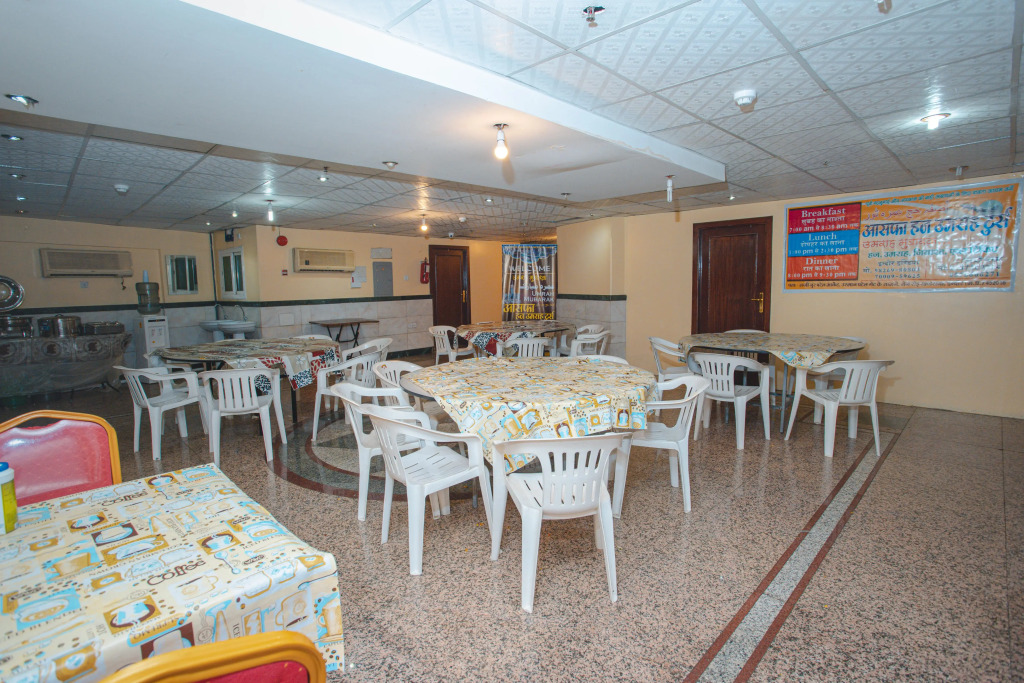OYO 532 Shoaa Al Shaab