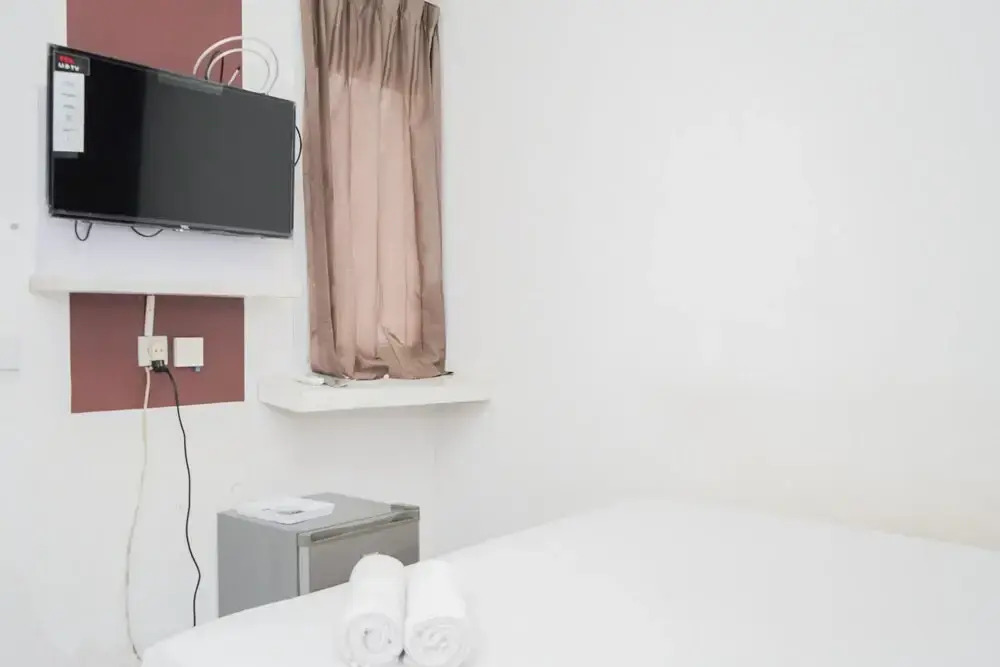 Unique Studio No Kitchen Apartment At Aeropolis Residence