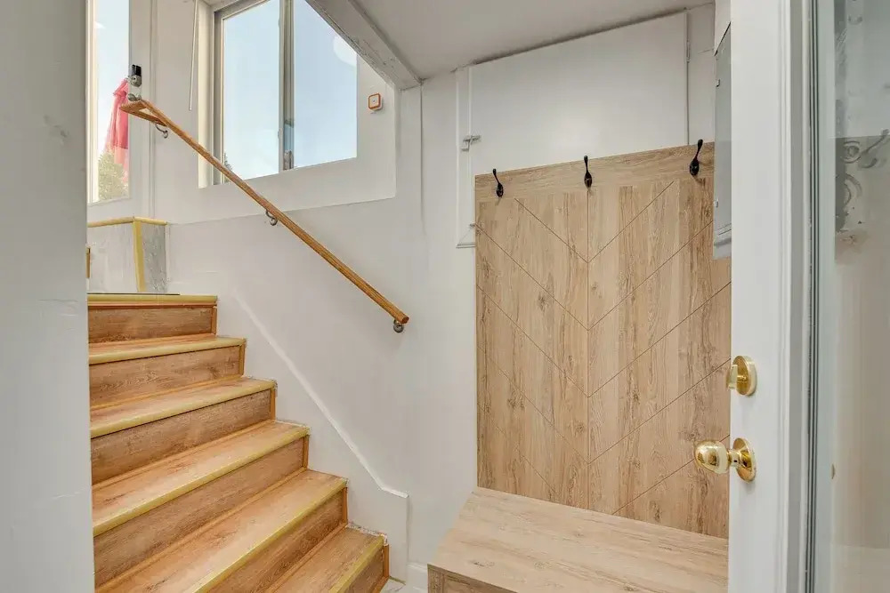 1 Mi to Downtown: Salem Vacation Rental!