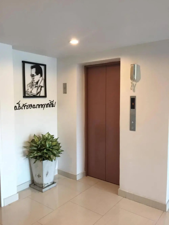 Live at Home Sukhumvit 105