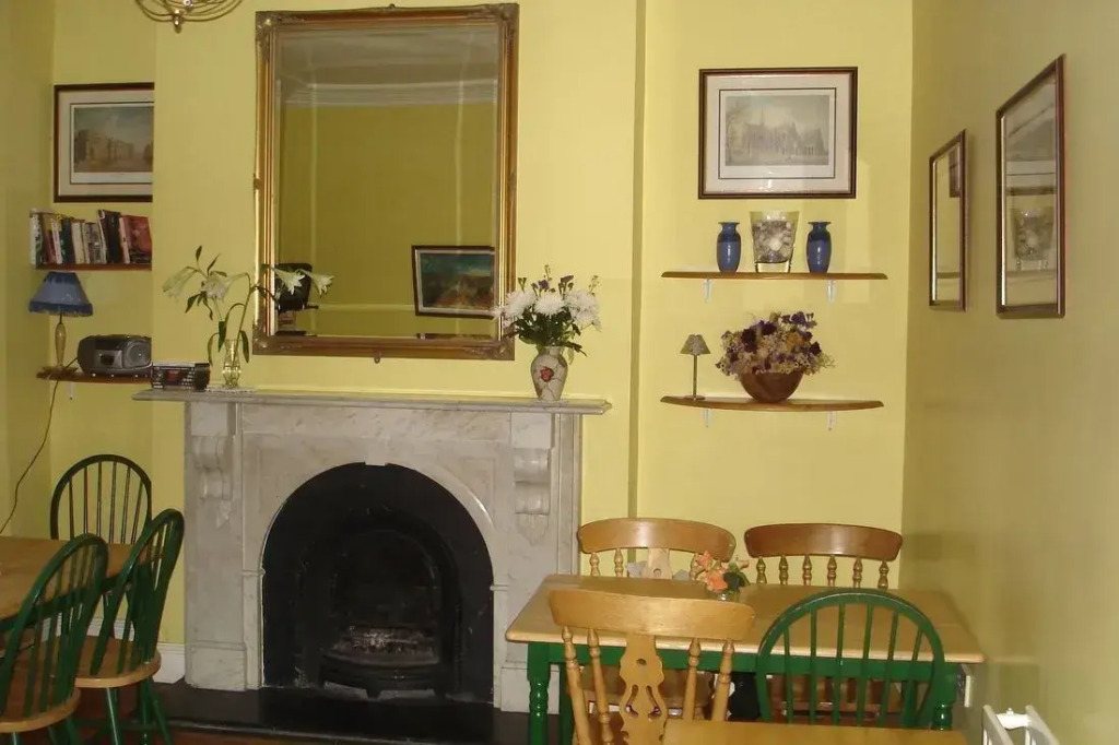 Harrington House Hostel