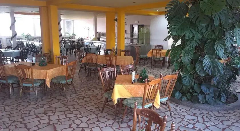 Motel Stari Hrastovi