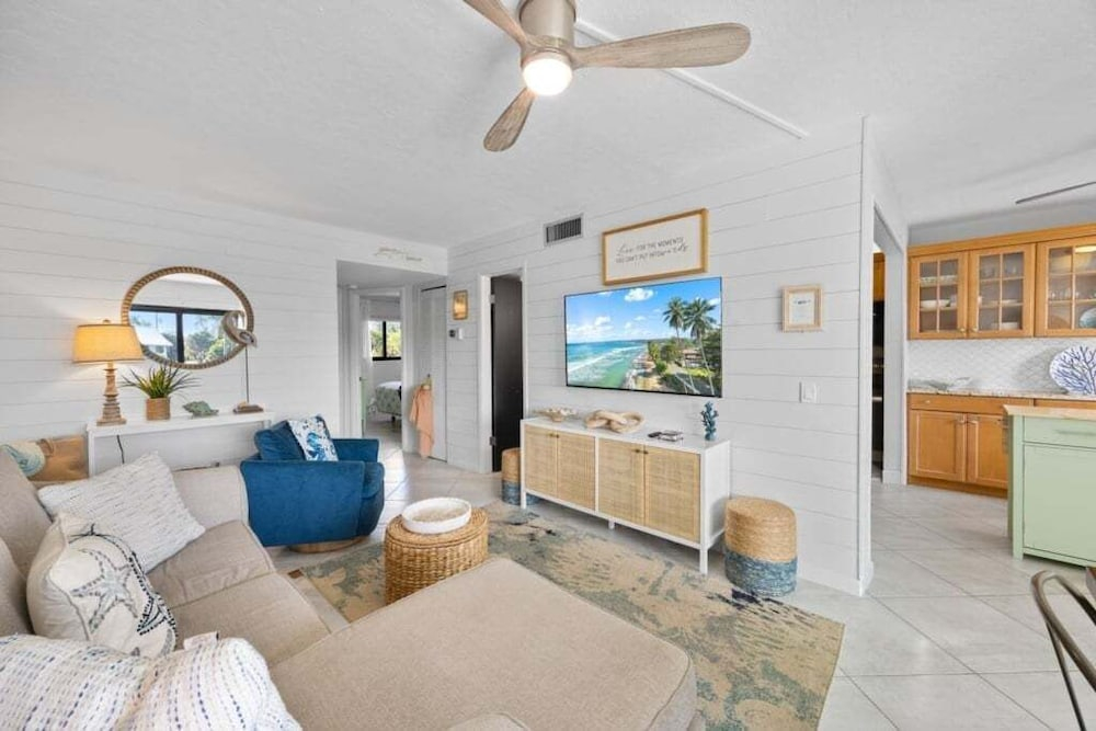 Tennis Place Unit B22 2 Bedroom Condo