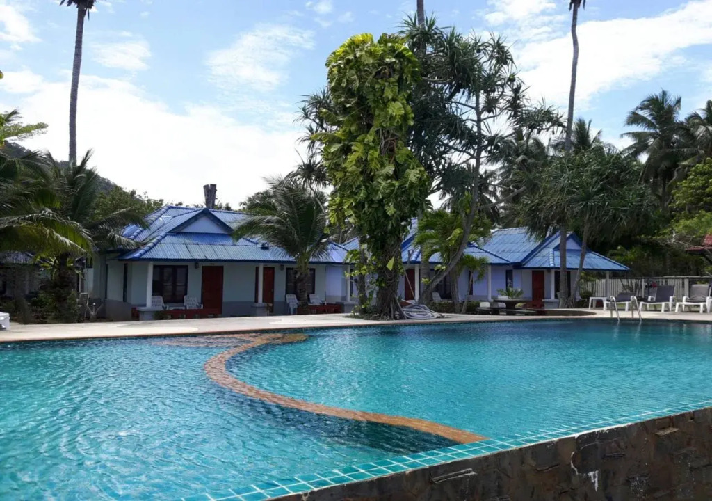 Salatan Resort