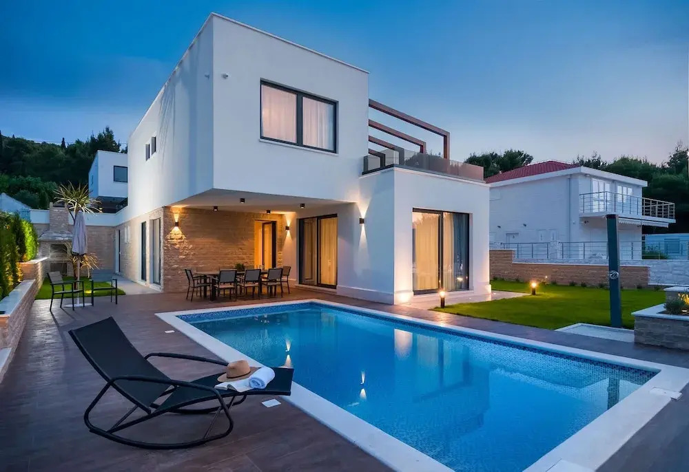Villa More
