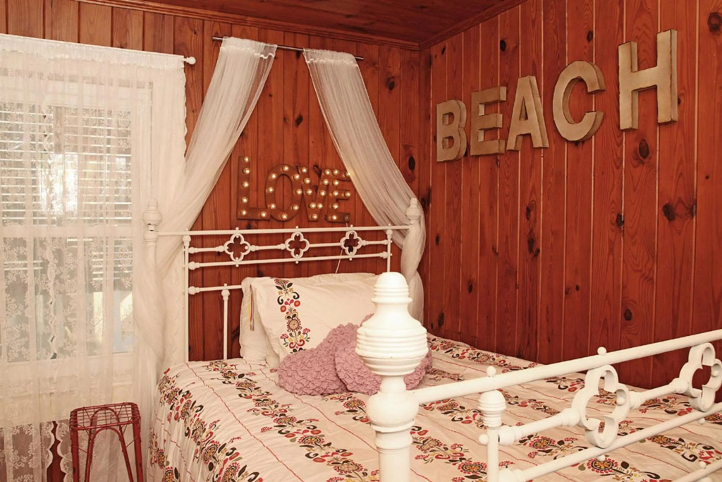 Love Shack