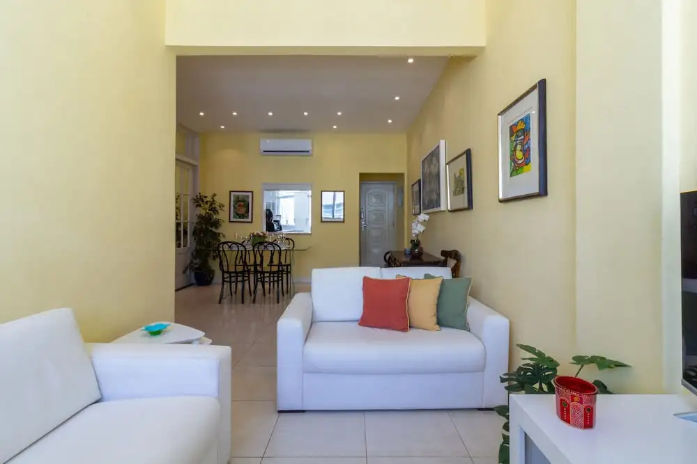 Comfort 4 Minutes From Leblon Beach Ap801
