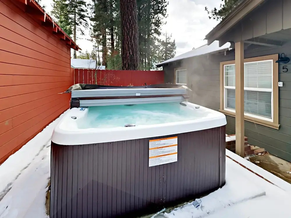 4093 Manzanita Ave Cabin Unit 3