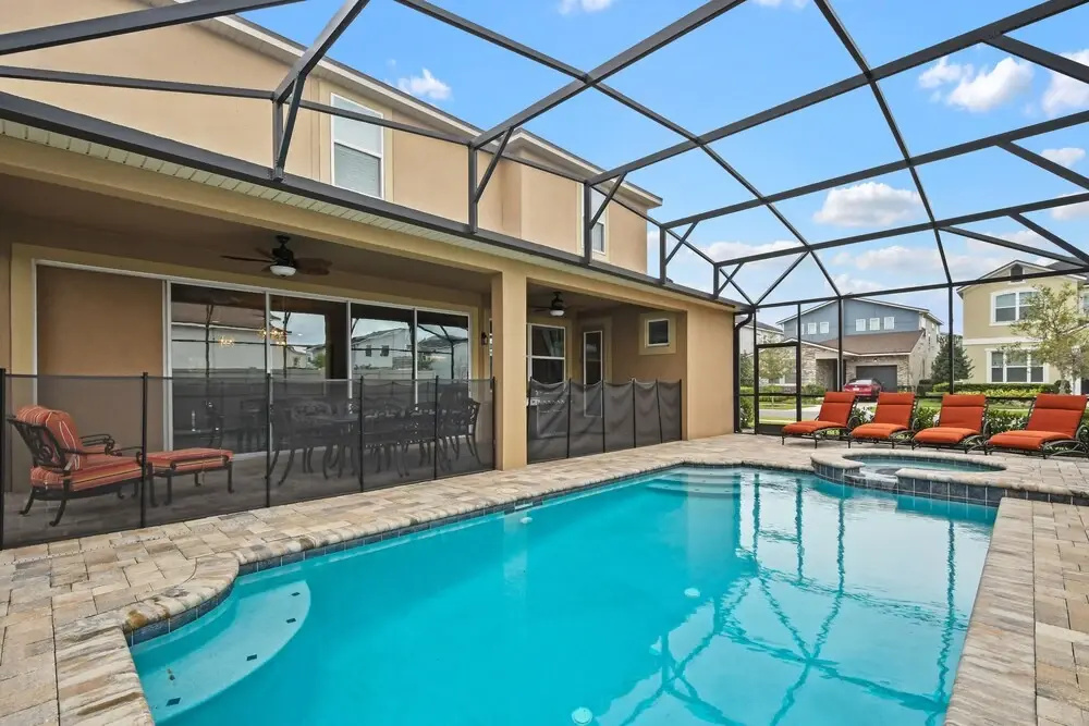 Ultimate 9-Bed Luxury Retreat - Movie Theater, Game Room, Pool, Spa & Themed Bedrooms in Resort Paradise