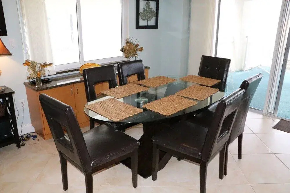 Jamaica Royale 606 - 2 Br Condo