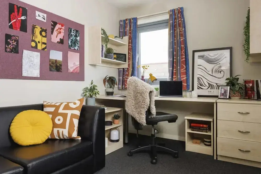 For Students Only St Peters Court University of Nottingham
